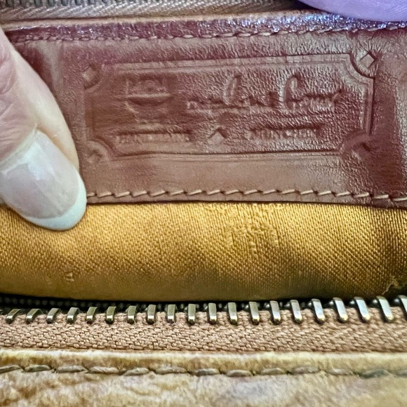 MCM Leather-Trimmed Visetos Boston Tote Bag Authentic EUC  + unbranded dust bag - Picture 9 of 16